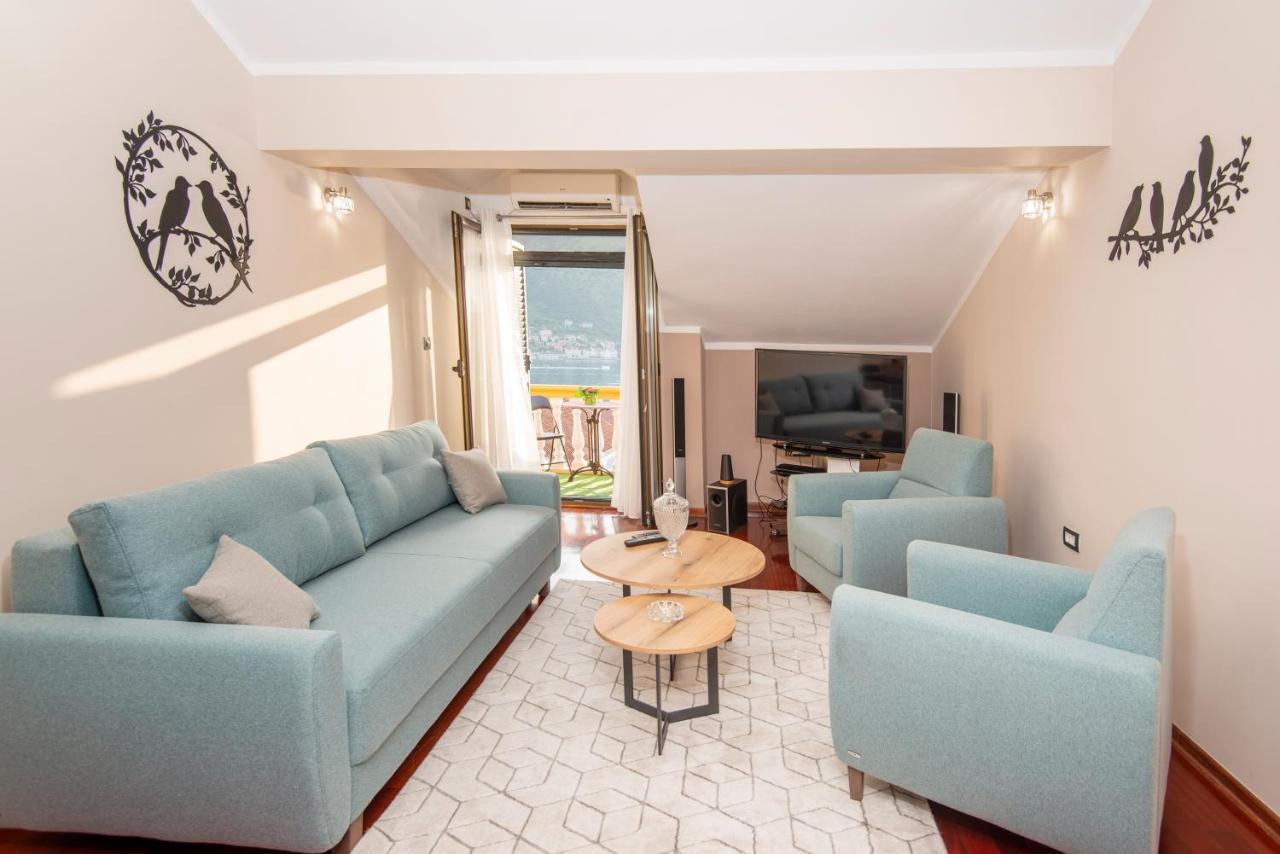 Apartment Ena With Amazing Sea View Kotor Eksteriør billede